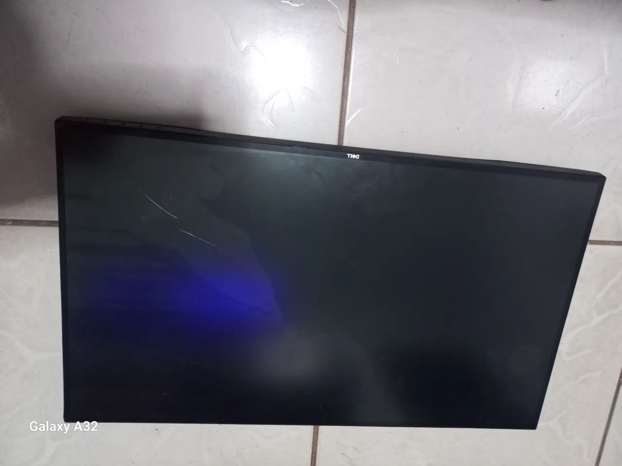 Monitor Dell UltraSharp U2720Q Tela Danificada