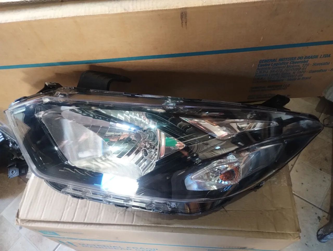 Farol do Ônix e prisma 2018. Sem LED.