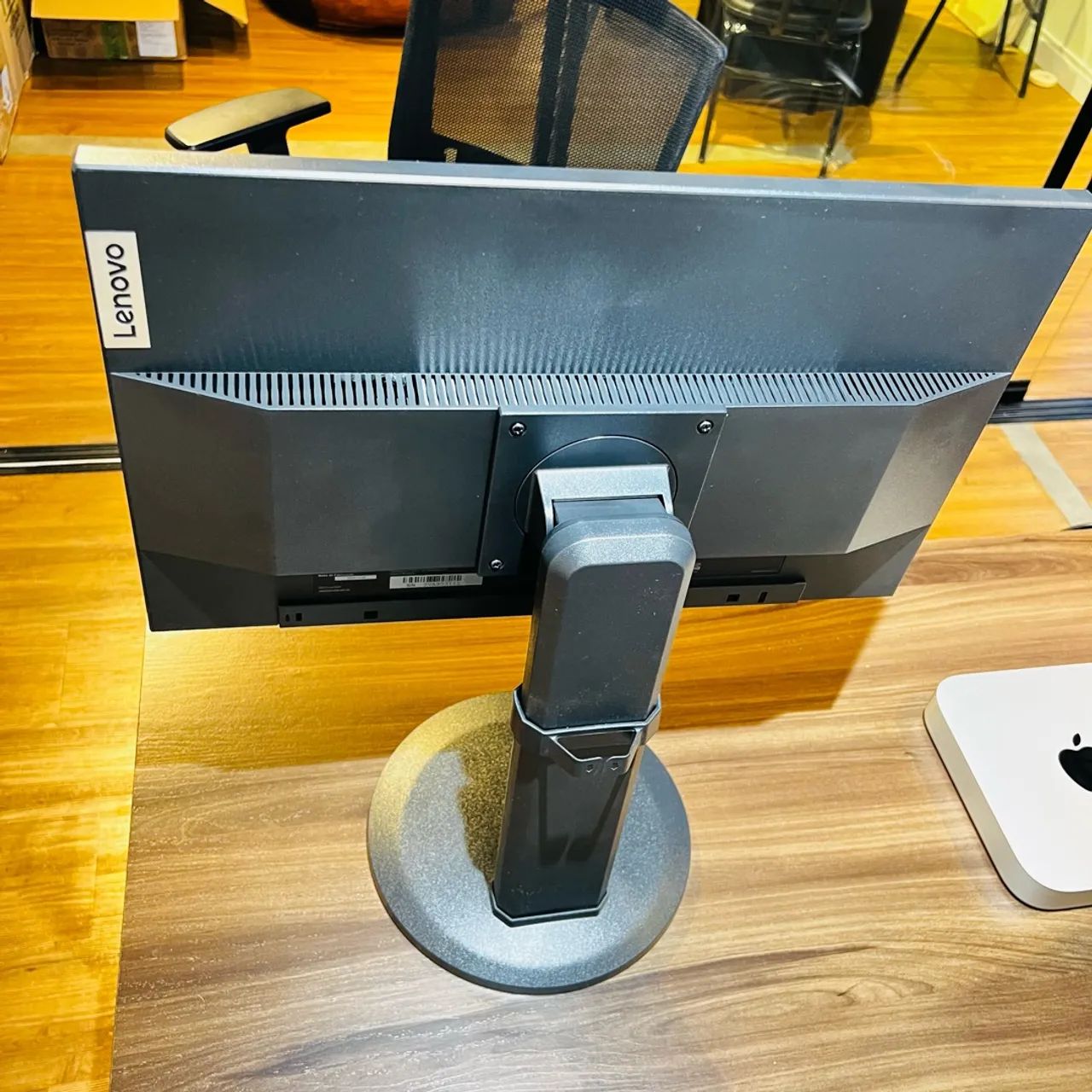 Monitor Lenovo 22 polegadas C/ suporte 360º - Foto 3