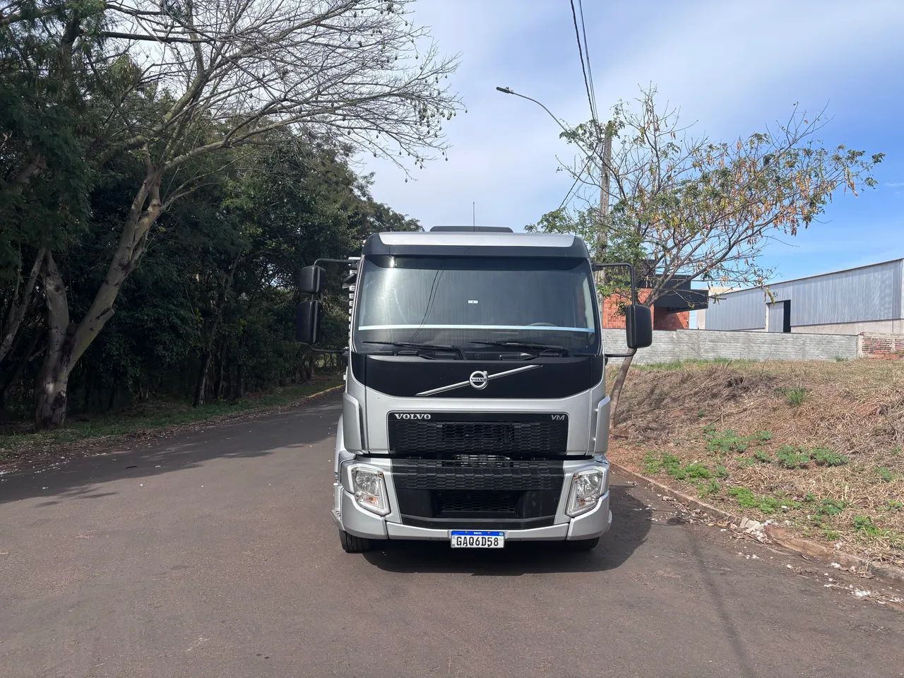 Volvo VM 330 - Foto 5