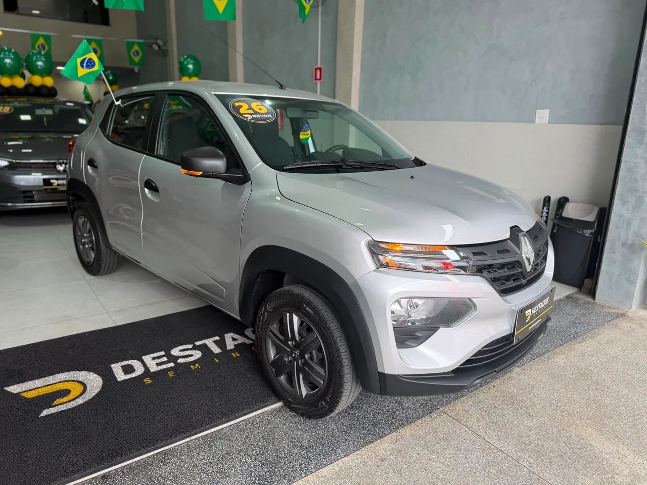 Renault Kwid Zen 1.0 Flex 12V 5P Mec. 2026 - Foto 2
