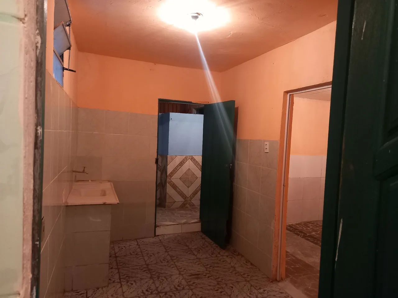 Alugo casa perto da estação aeroporto  - Foto 11