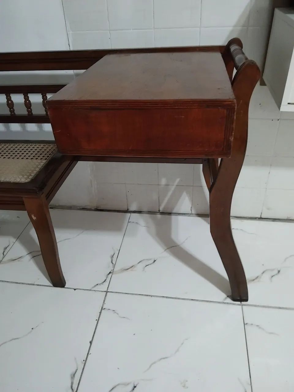 Mesinha de telefone antiga - Foto 2