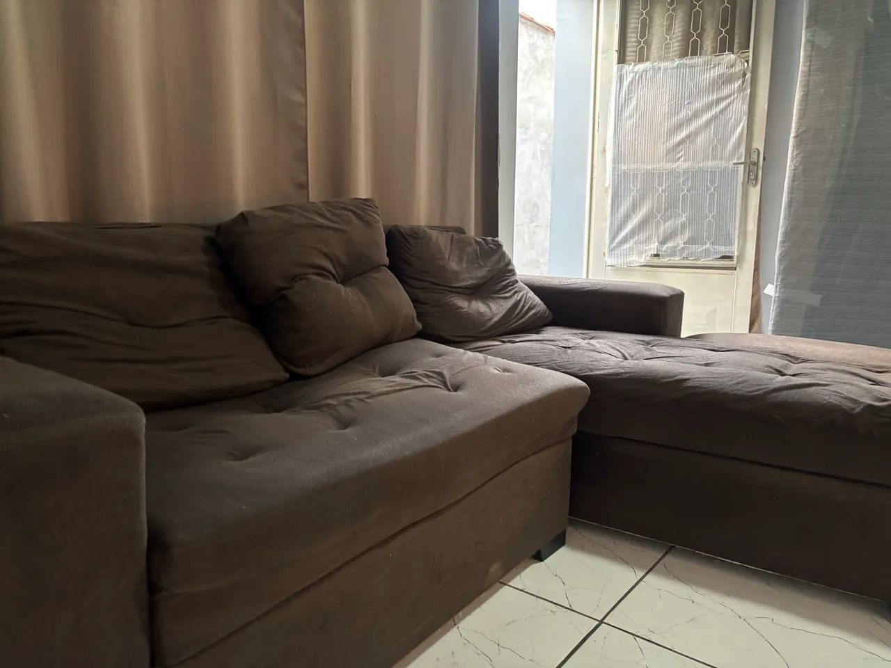 Sofa Marrom excelente estado - Foto 4
