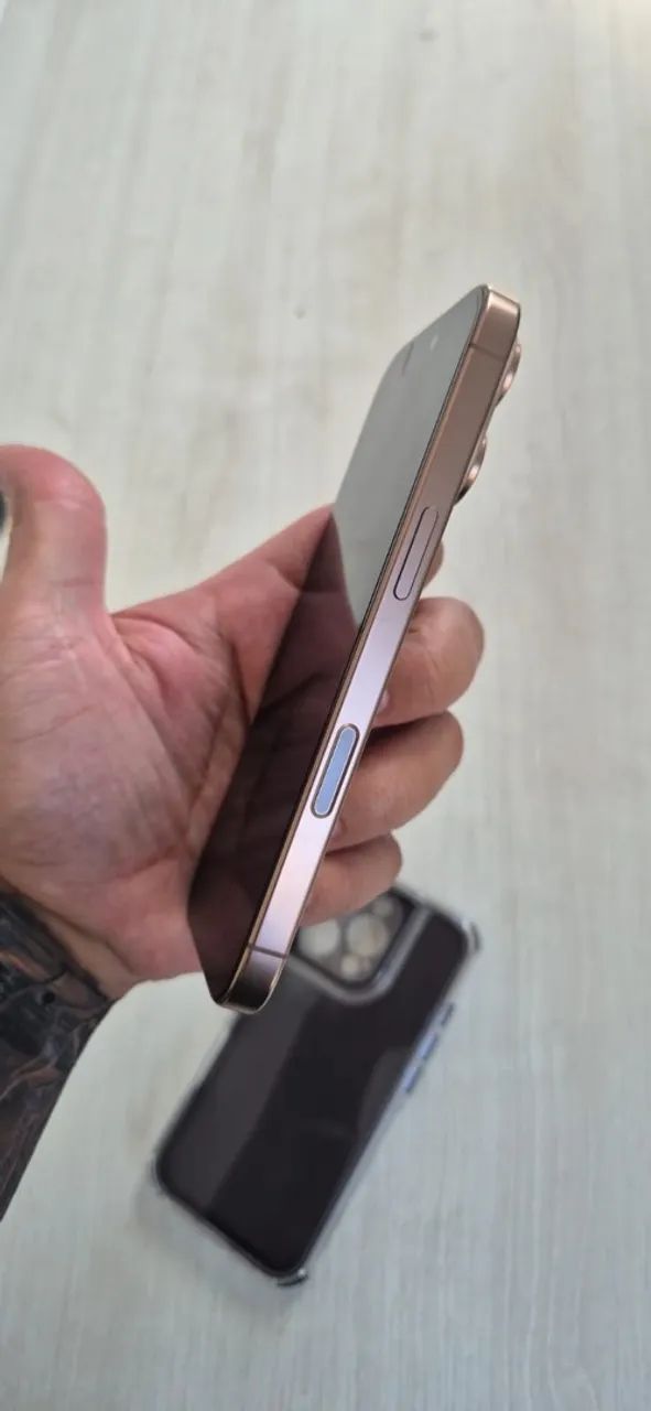 Iphone 16 pro - Foto 4