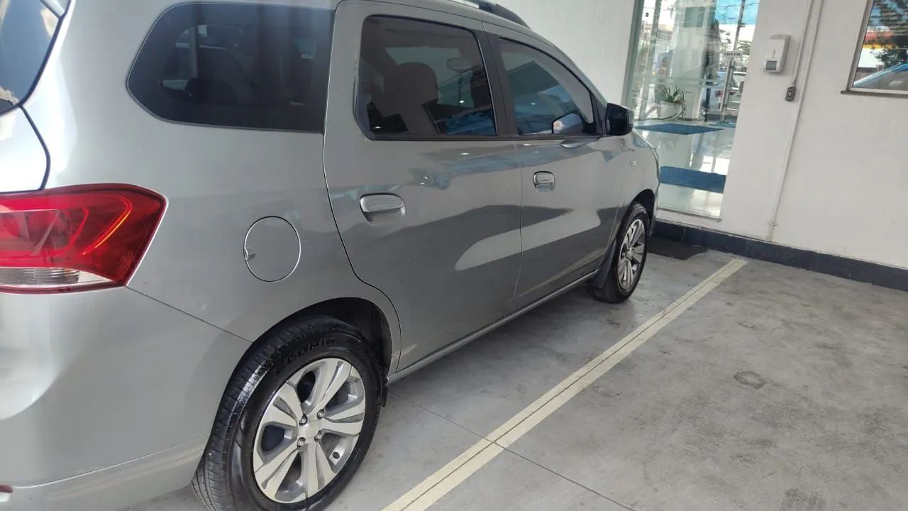 Chevrolet Spin Premier 1.8 8V Econo.flex 5P Aut. 2024 - Foto 12