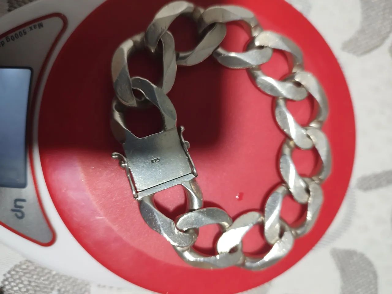 Pulseira de prata 925!com 79 .gramas e 22 .cm.cp.e 2 larg.fecho gaveta! - Foto 2