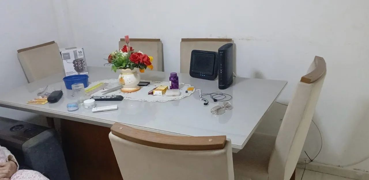Mesa grande tampo de vidro 