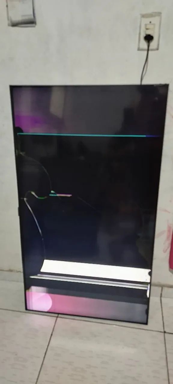 Duass tvs uma de 32p e outra de 50p pra conserto - TVs - Feitosa