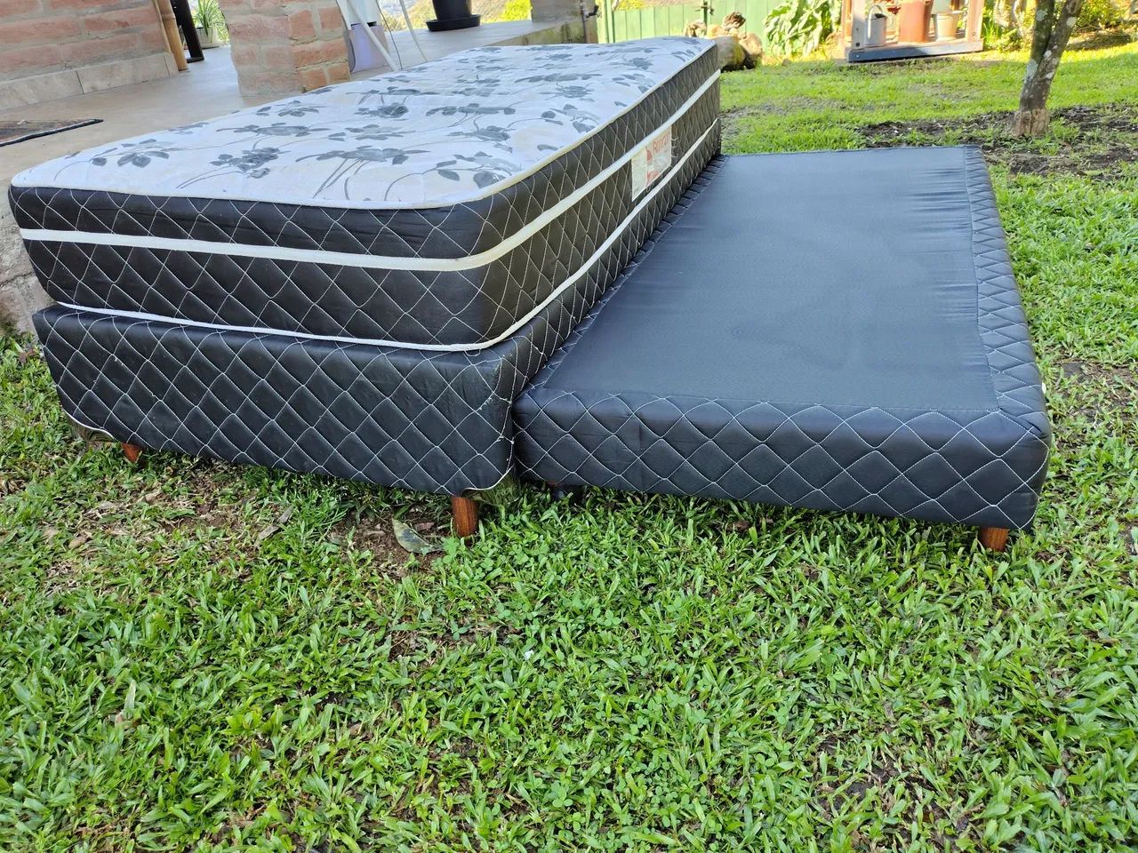 Com entrega conjunto box solteiro com auxiliar 
