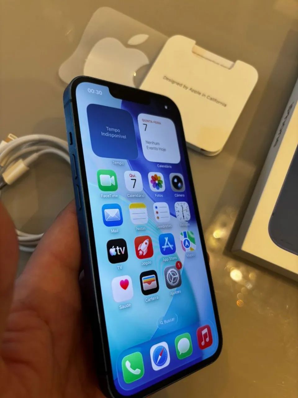 iPhone 13 256gb Impecável, Tudo original, completo caixa e cabo, Ac cartão, Entrego - Foto 6