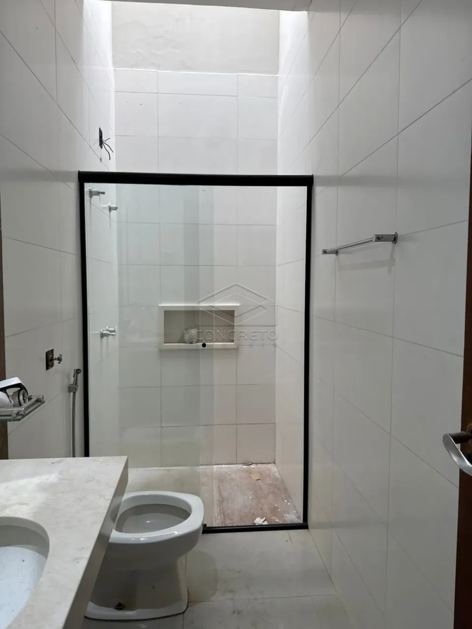 RESIDÊNCIA COM 3 DORMITÓRIOS EM EXCELENTE LOCALIZAÇÃO - Foto 5