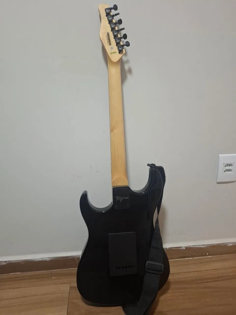 Guitarra Preta com Pedaleira  - Foto 2