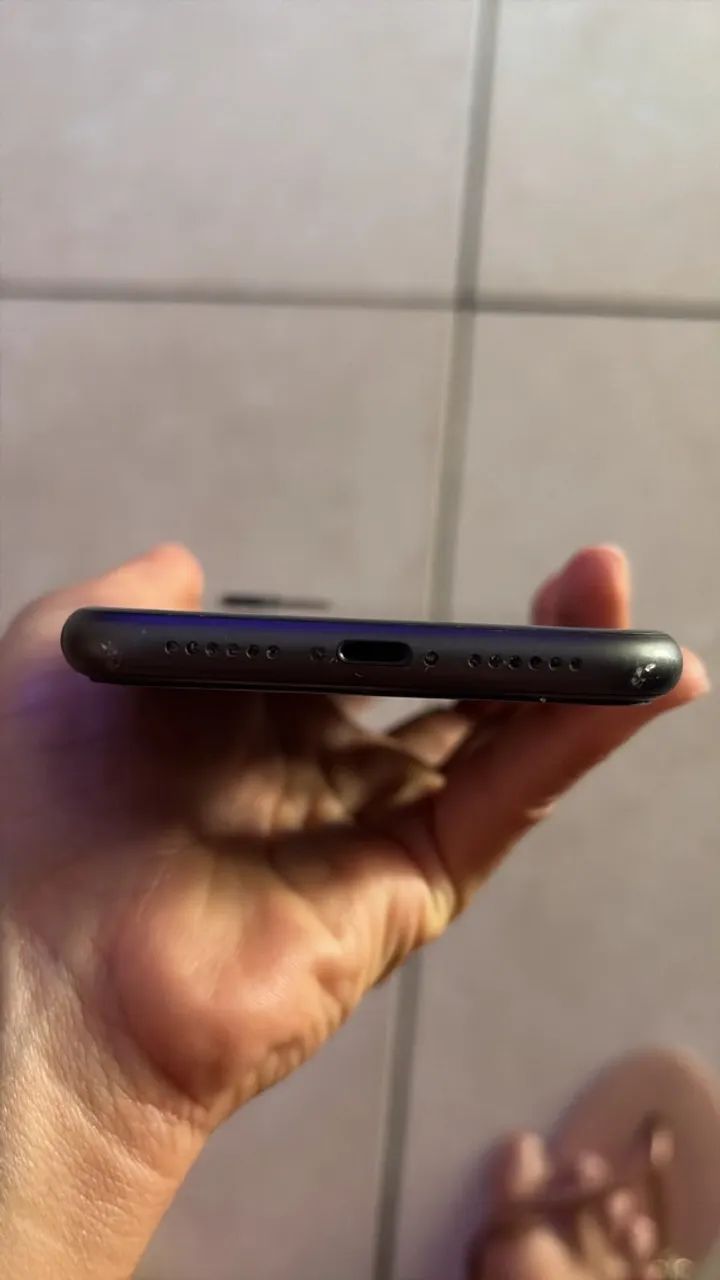 IPhone 11 128GB 74% de bateria. - Foto 2