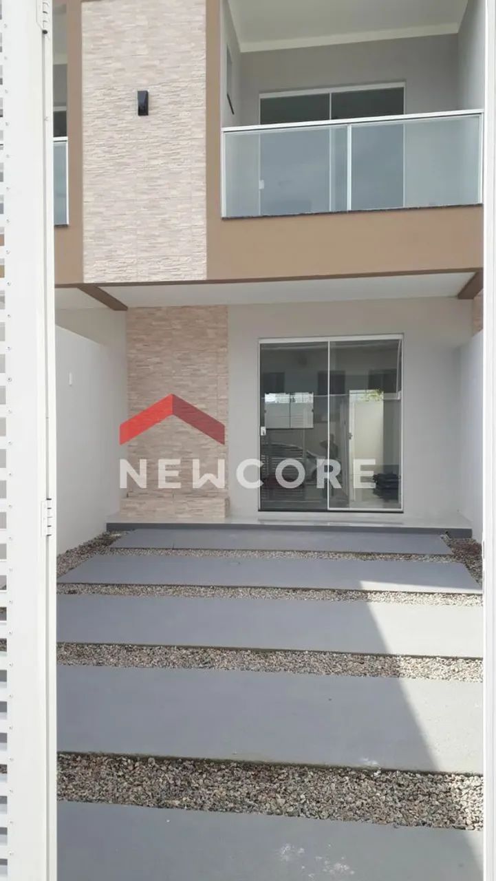 Sobrado em Rua Beija Flor - JARDIM DOURADO - Porto Belo/SC - Foto 2