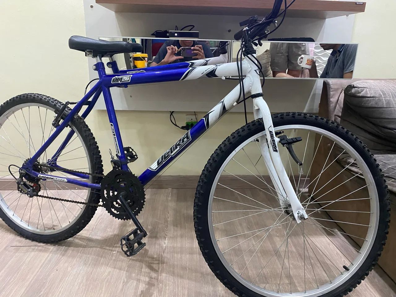 Vende se bicicleta 