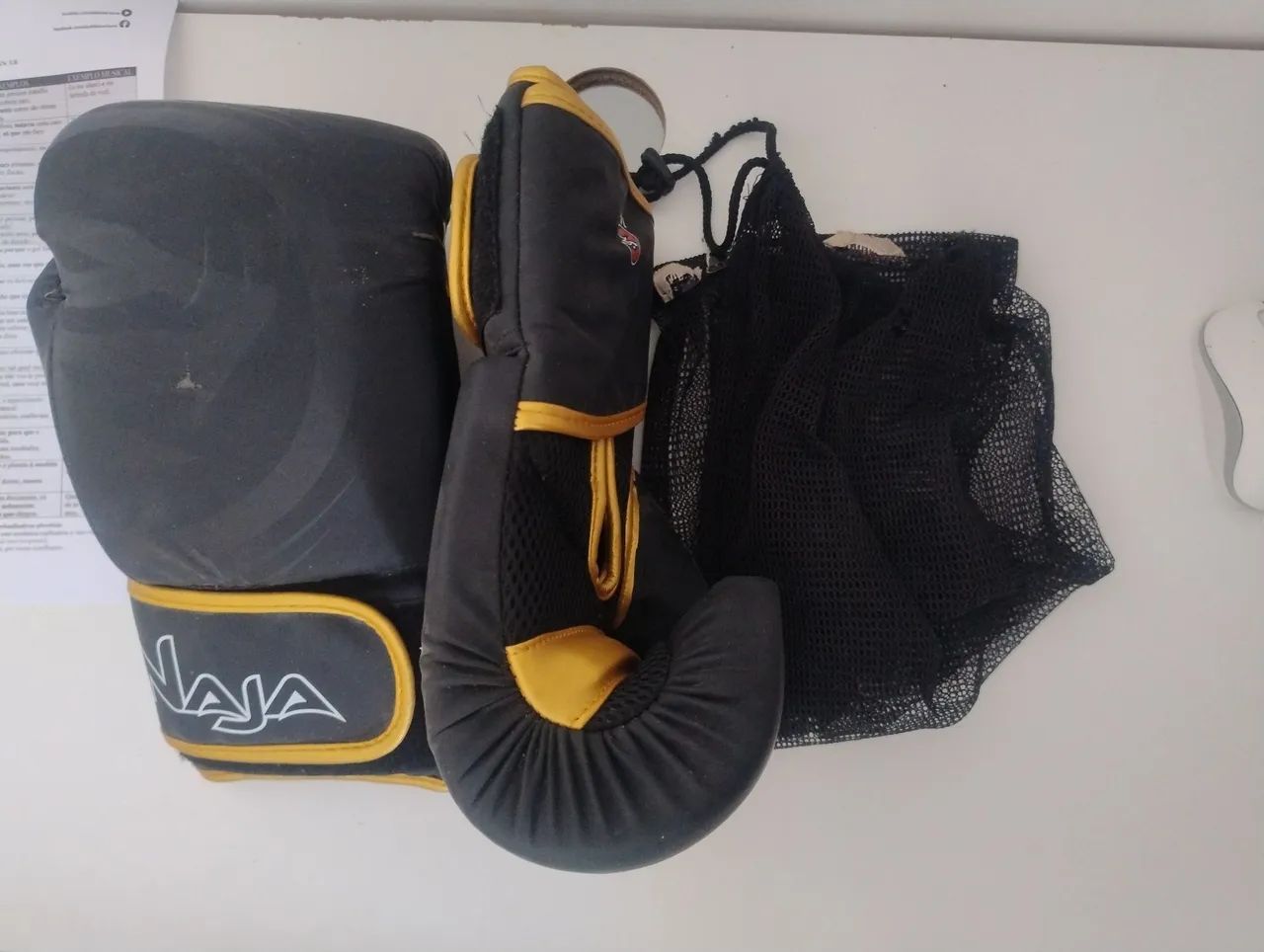 Luva de Box 14 Oz seminova