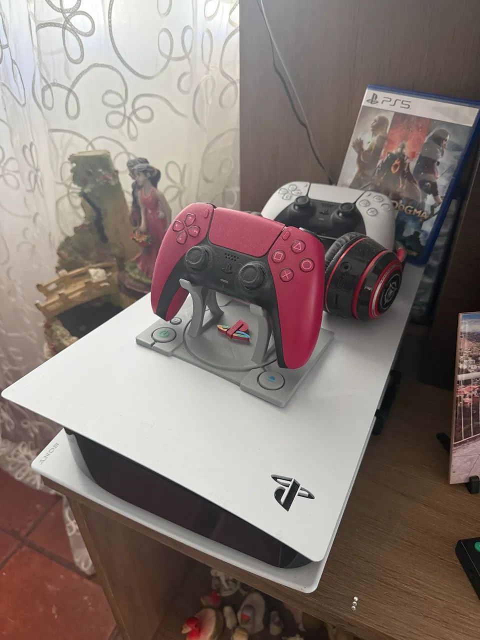 Ps5 com 1 jogo e 2 controles - Foto 5