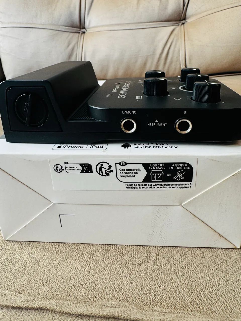 Interface de Áudio Roland GO Mixer Pro X Preta - Foto 4