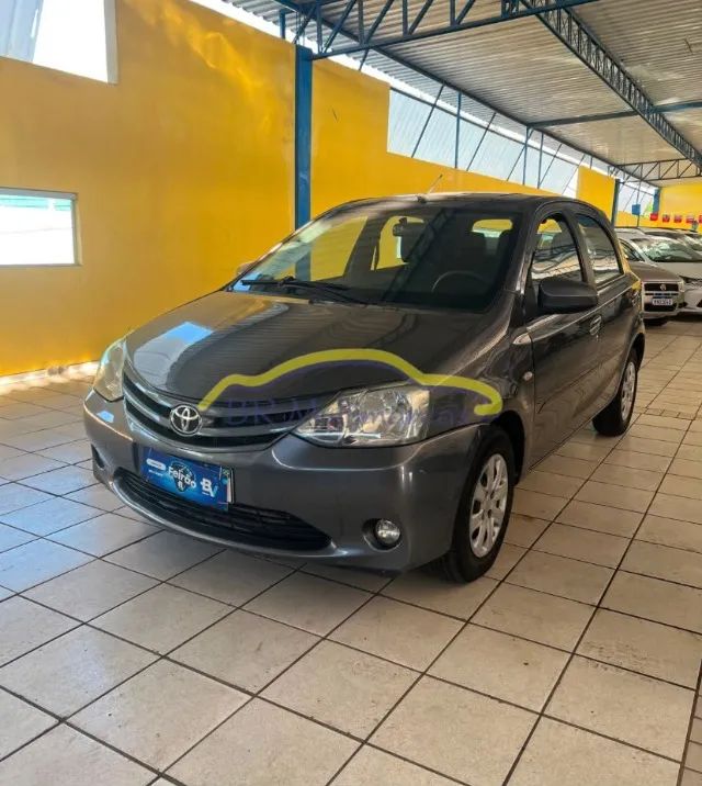 Toyota Etios ETIOS X 1.3 Flex 16V 5p Mec. 2014