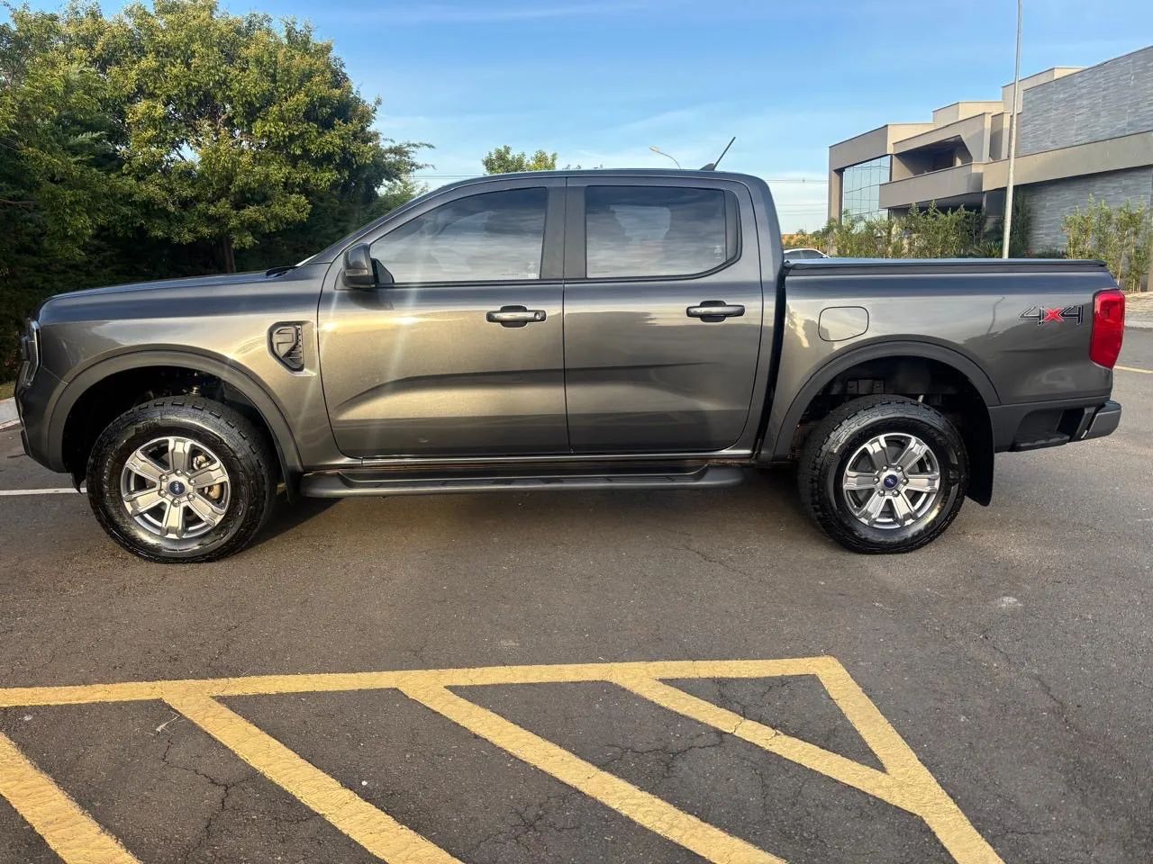 Ford Ranger Ranger XLS 2.0 4x4 CD Diesel Aut. 2025