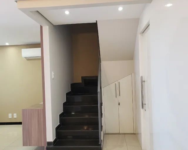Excelente Casa de 03 Quartos no Jardins Mangueiral na QC 14 por R$715.000,00 - Foto 4