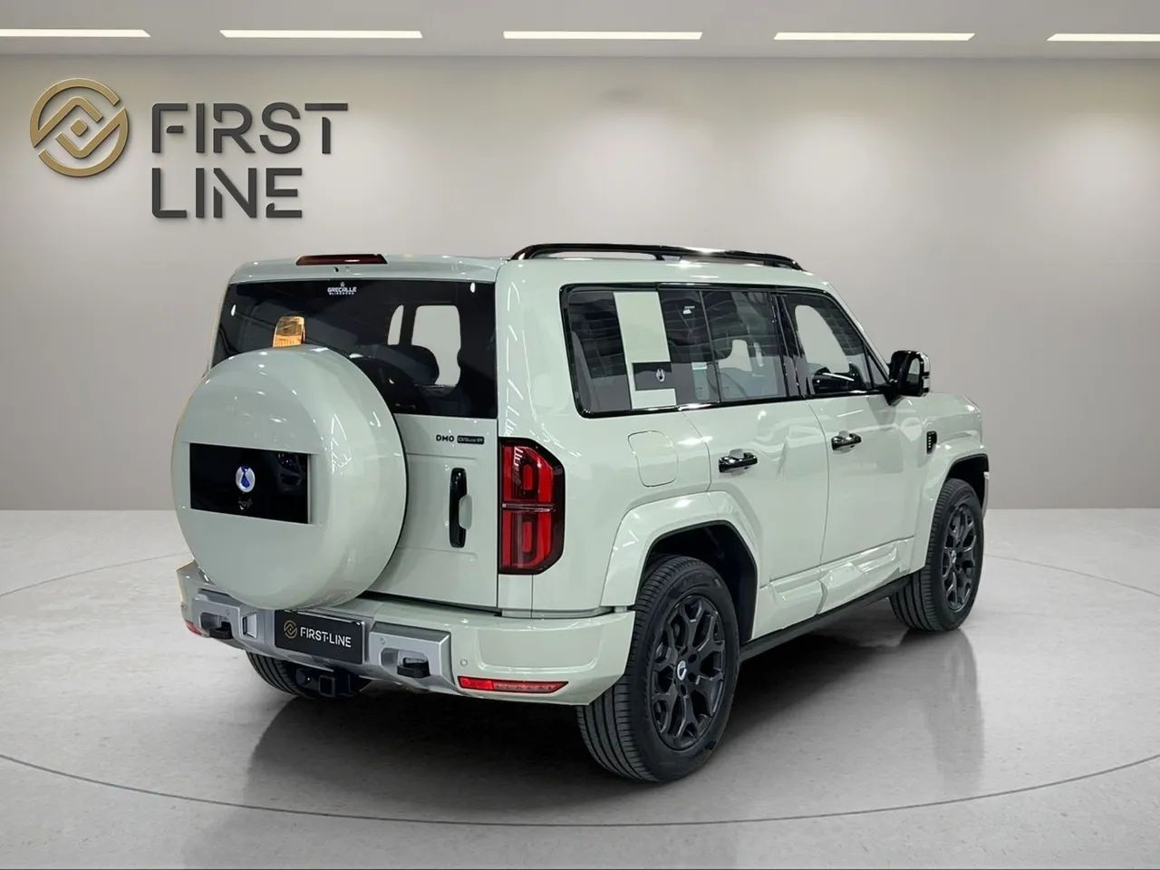 Denza B5 4WD, foto 7 de 20