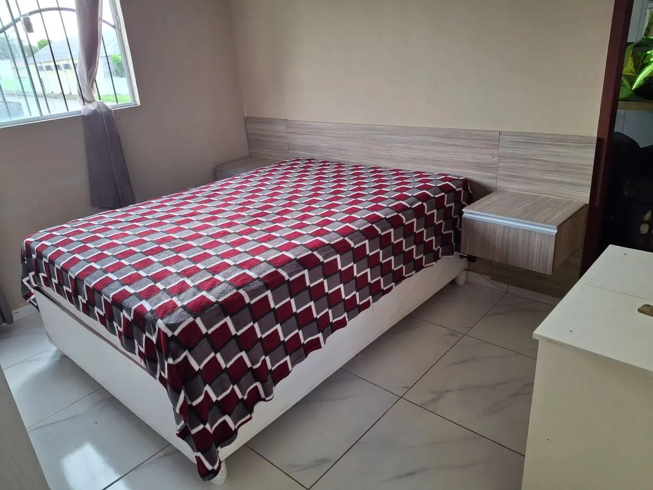 Cama com colchão e cabeceira - Foto 3