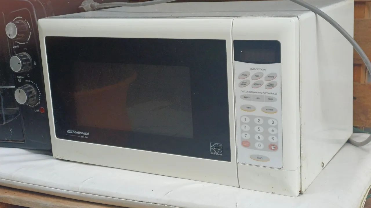 Micro-ondas usado com problema no magnetron
