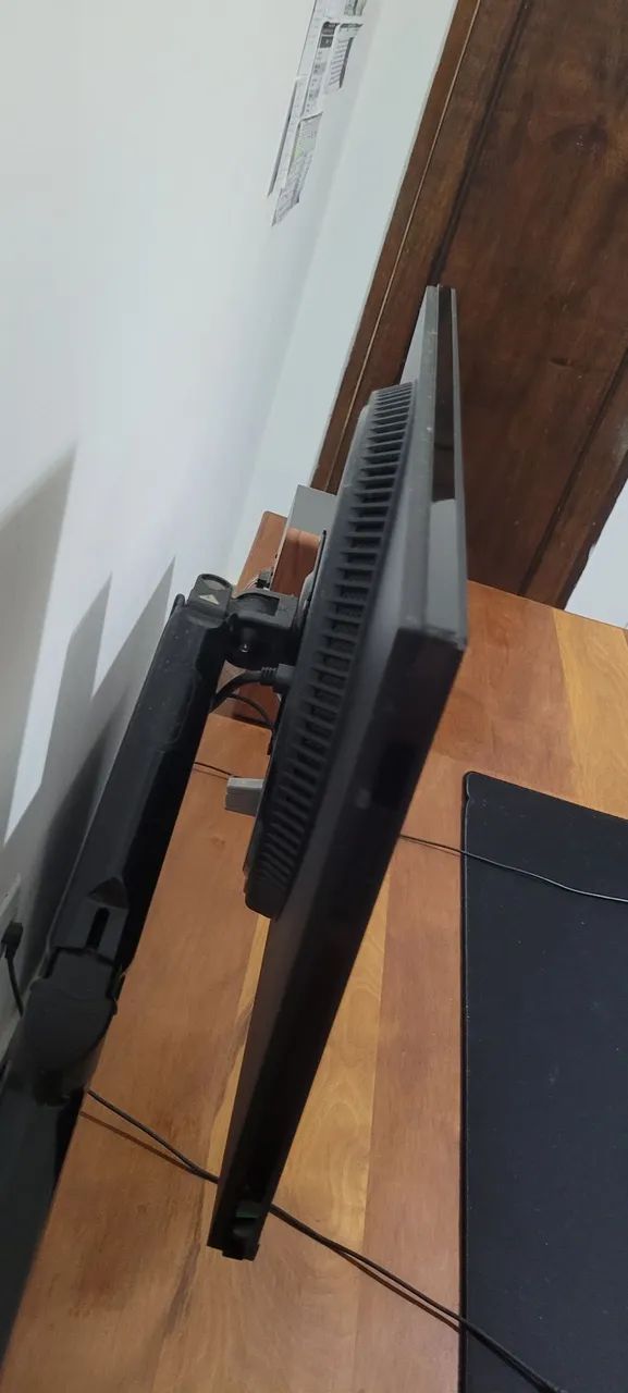 Monitor ultragear 27pol IPS 180Hz - Foto 3