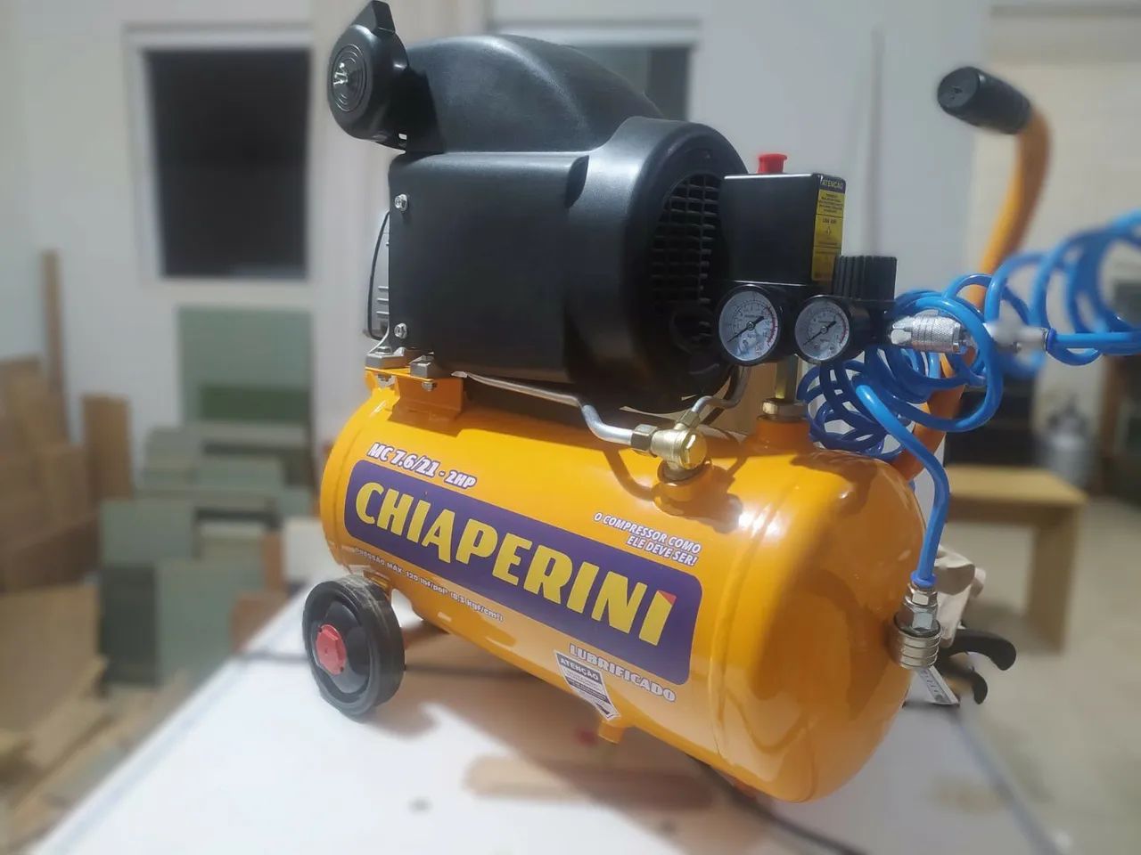 Compressor de ar Chiaperini MC 7.6/2hp 21l