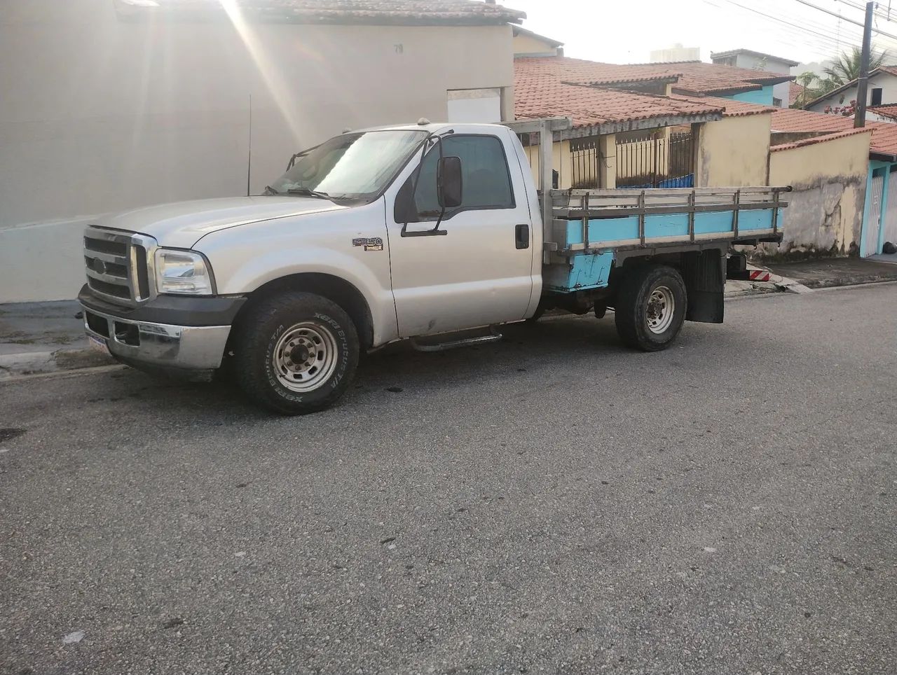Ford F-350 3.9 8V Turbo Diesel Mec. 2001