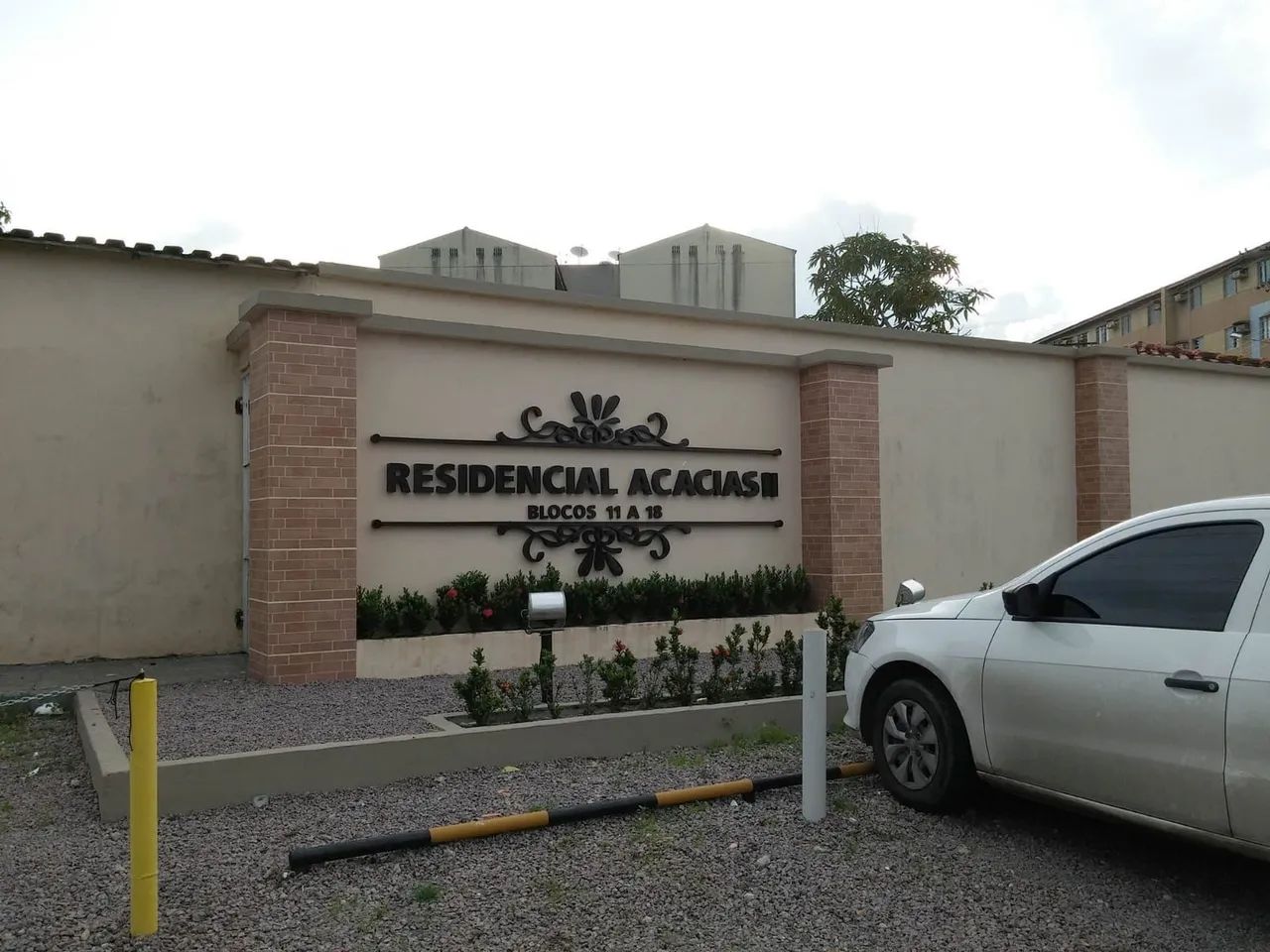 Alugo apartamento recém reformado 