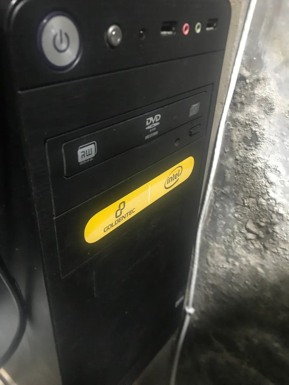 Computador 431116991469332481