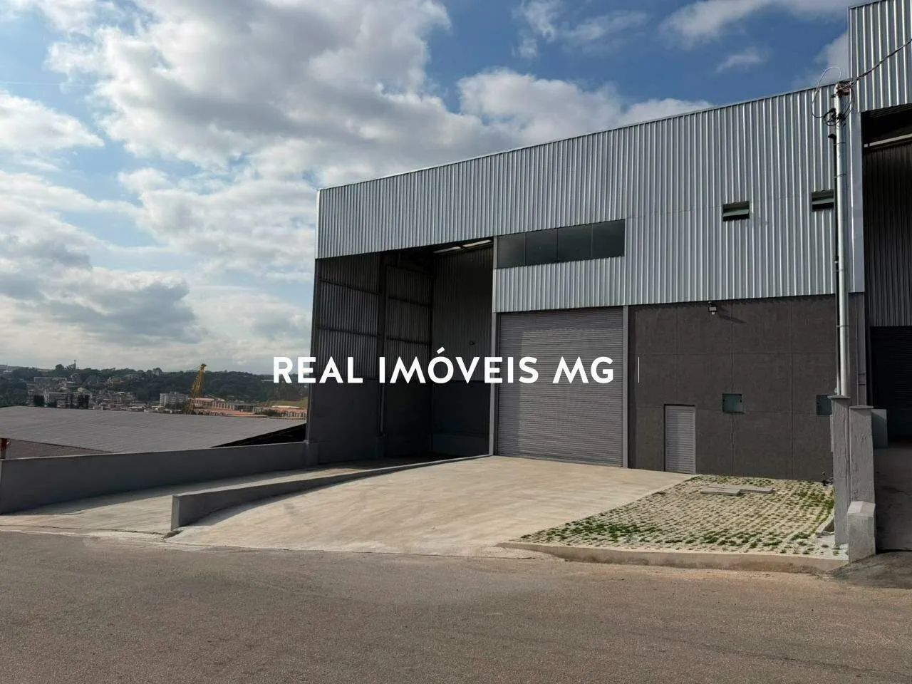 Galpão 1520m² com 2 docas no Condomínio Bandeirinhas em Betim - Foto 2