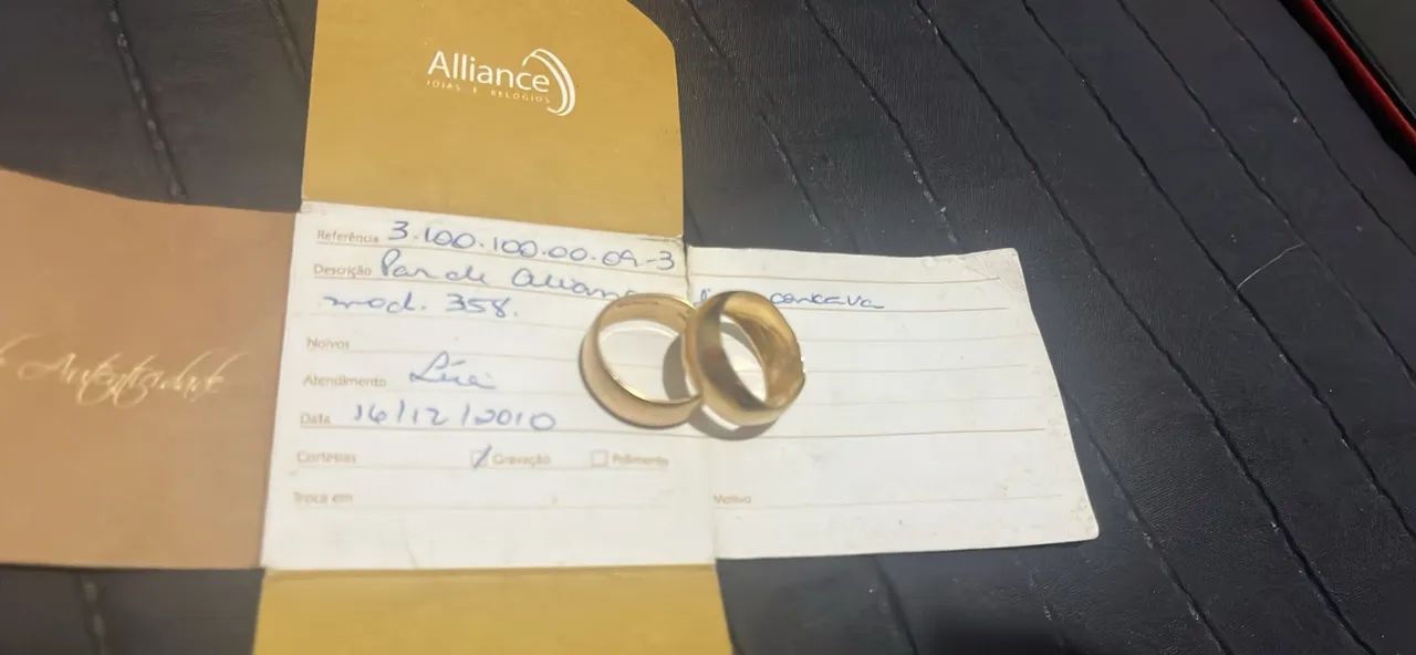 Aliança de ouro 