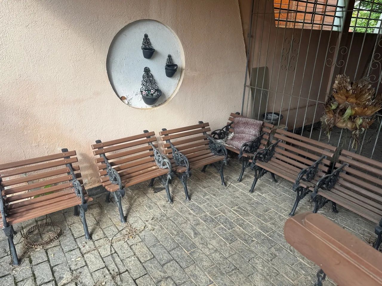 Cadeiras de jardim ferro fundido e madeira - Foto 3