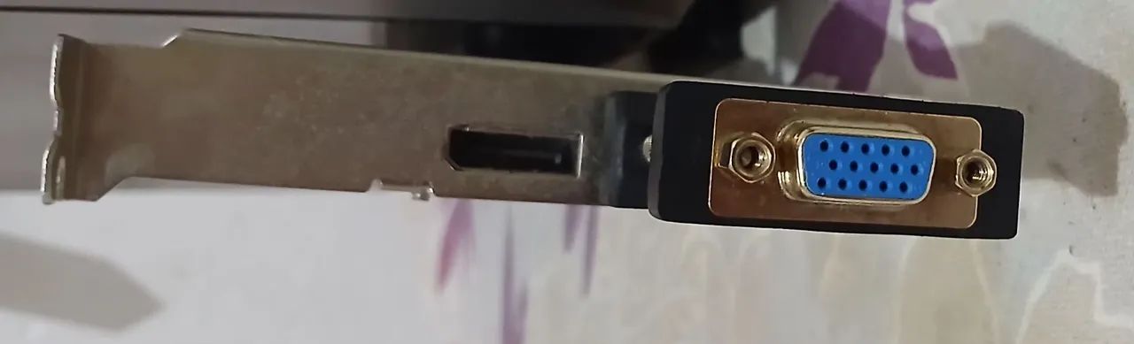 ATI Radeon HD 3470 - Foto 2