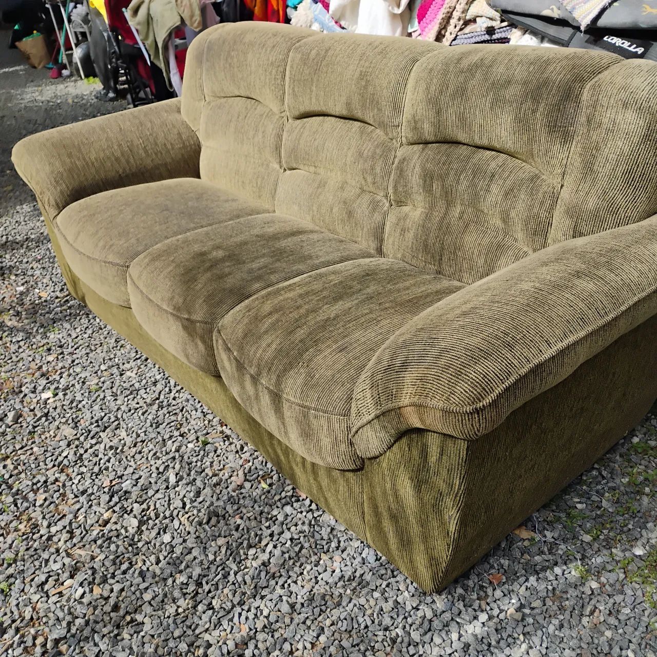 Sofa 3 lugares bom 