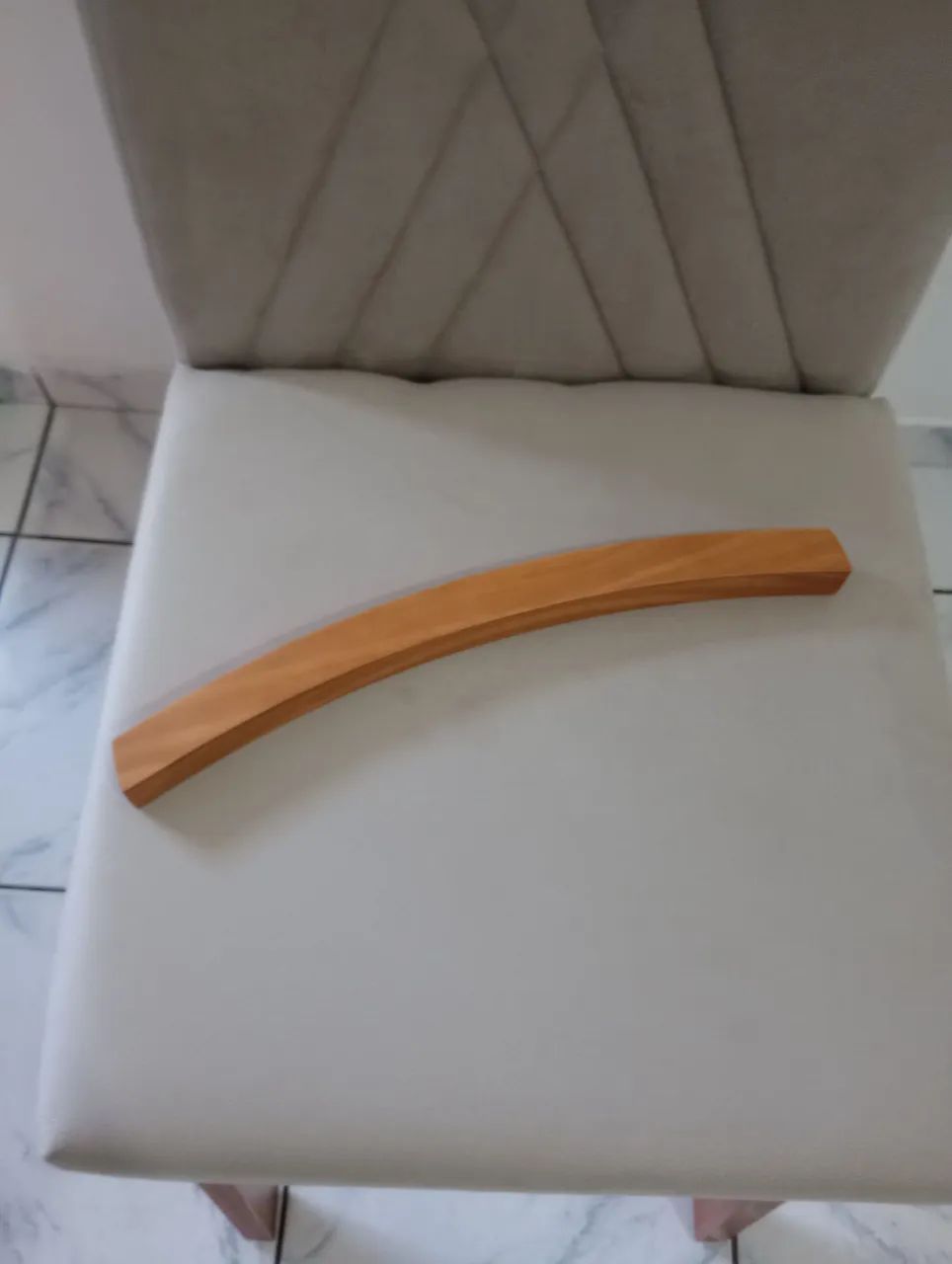 Vendo cadeira para mesa de jantar  - Foto 2