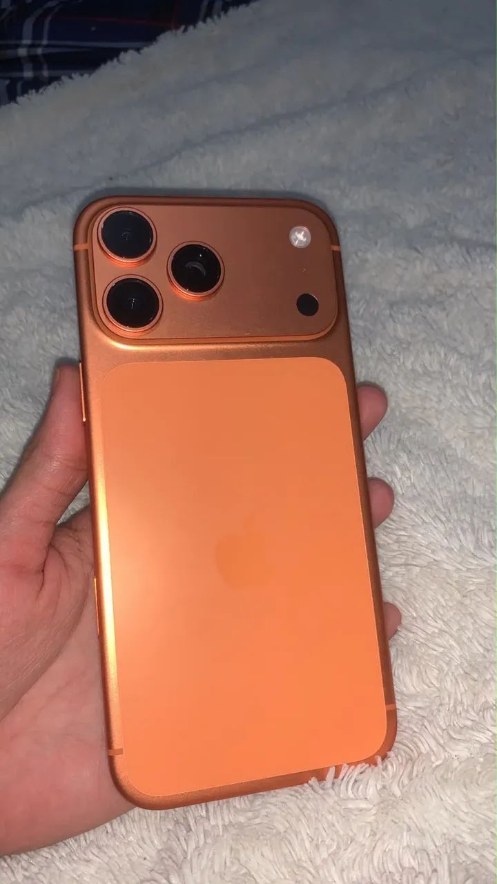 Vende-se iPhone 17 pro max 