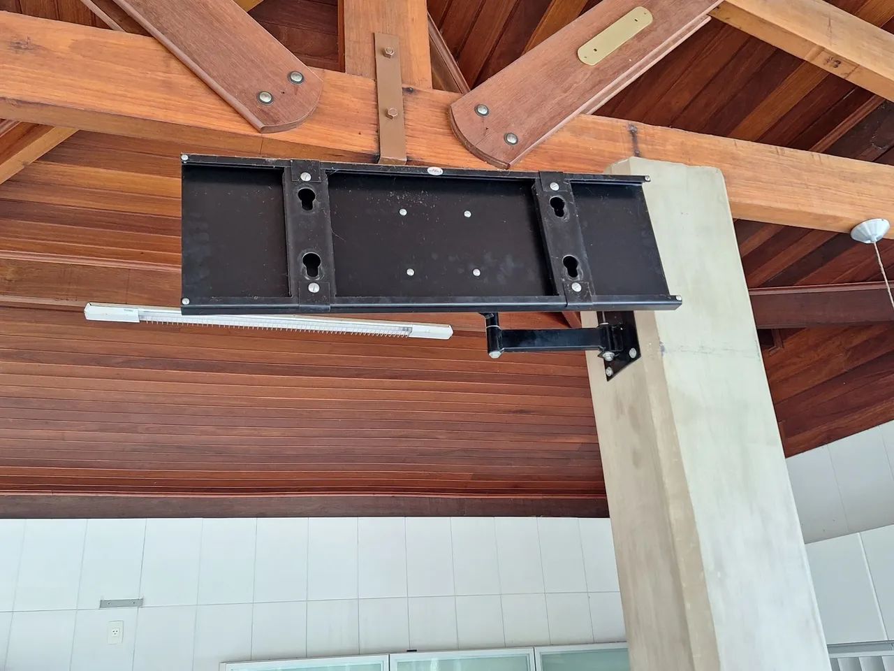SUPORTE PARA TV PAREDE 