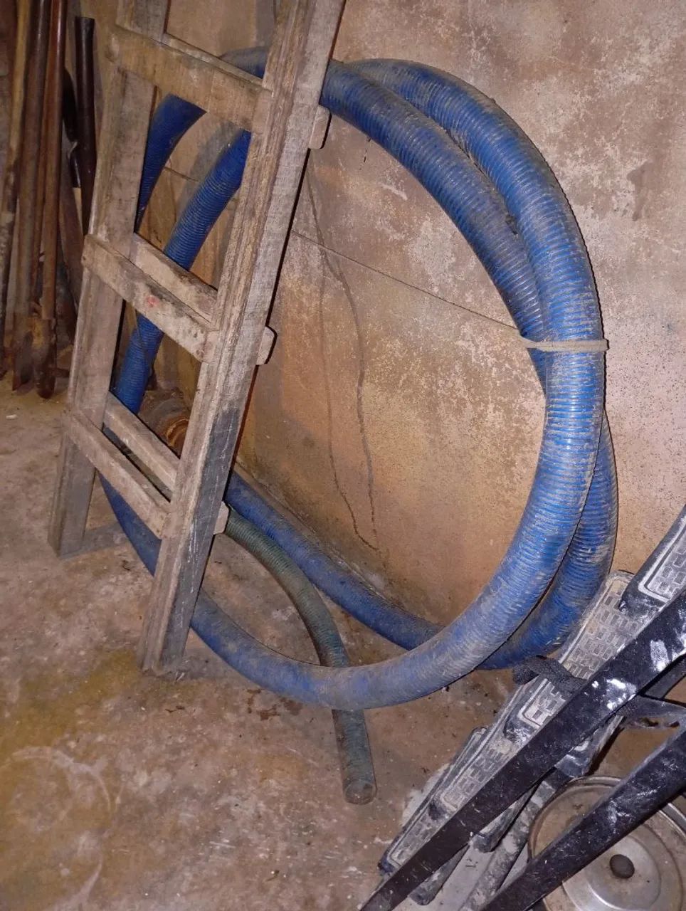 Motor para irrigação com canos e aspecores  - Foto 4