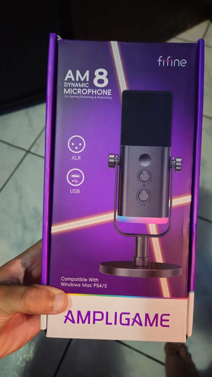 Microfone Fifine Am8 + Suporte de mesa - Parcelo no cartão 