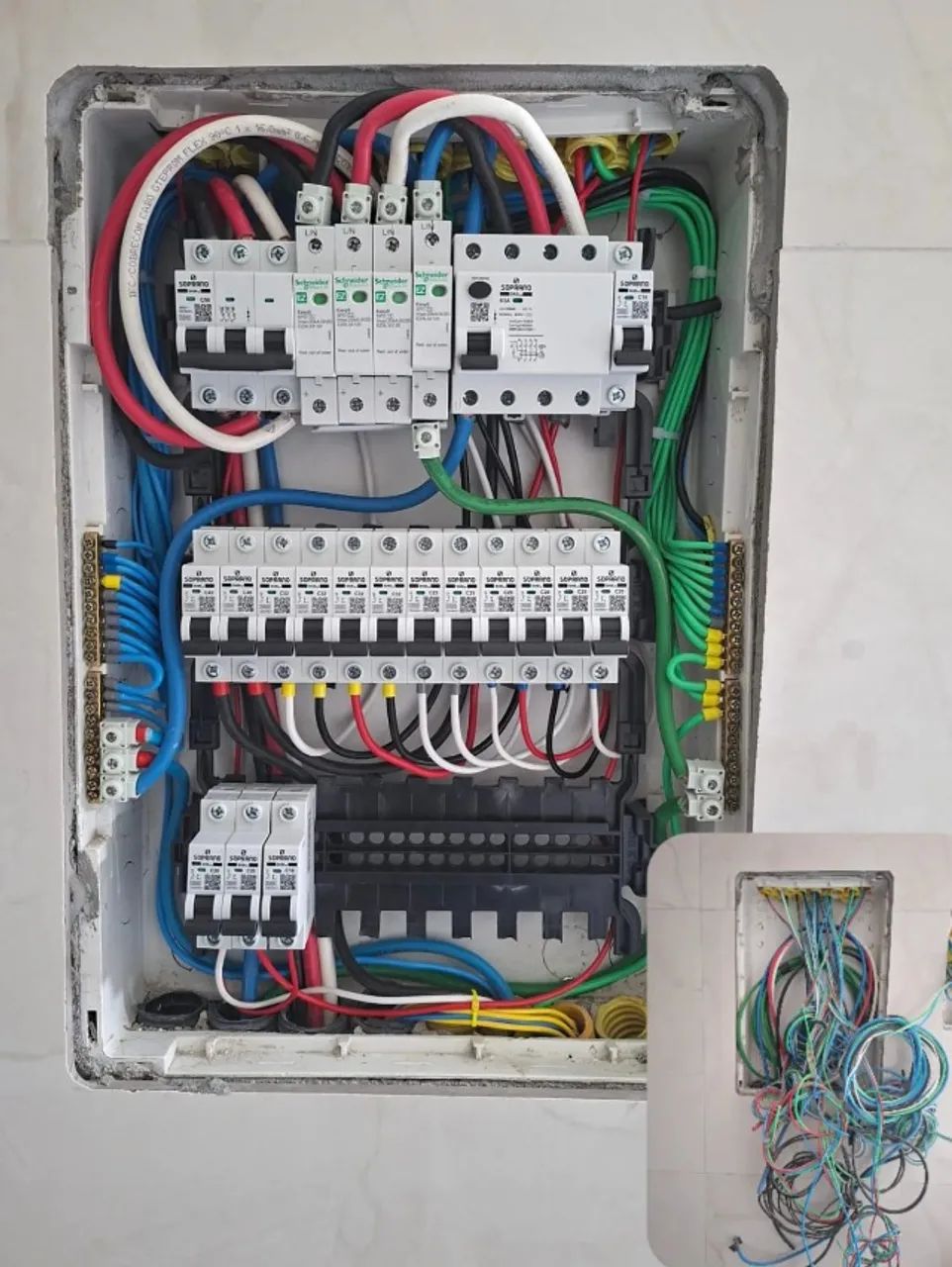 Eletricista experiente e confiável! - Foto 4