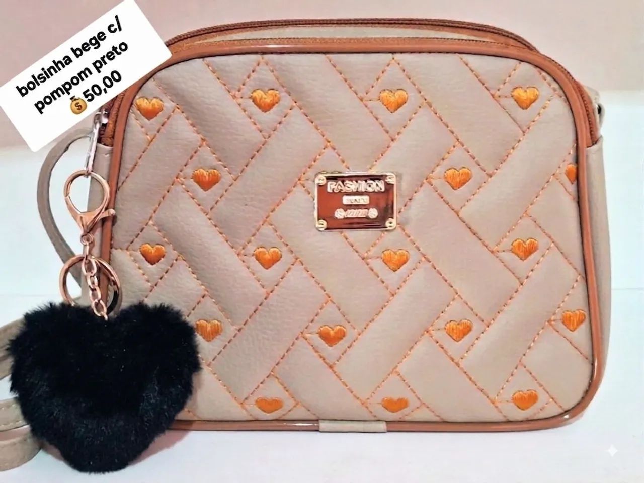 Bolsas com chaveiro feminina - Foto 4