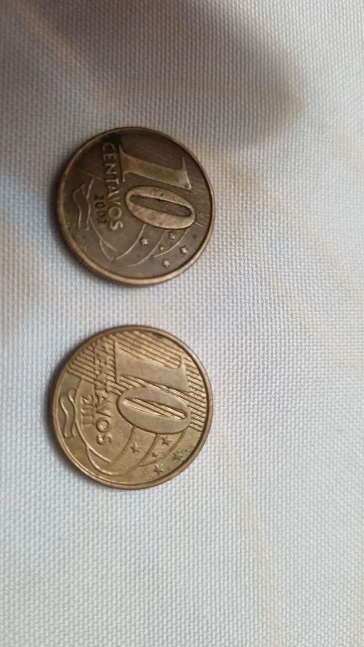 Moedas antigas com defeito.  - Foto 2