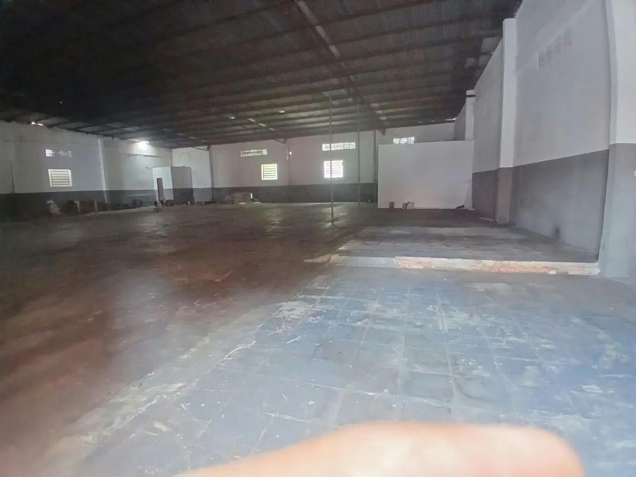 //Alugo Galpão no São Jorge  - Foto 3
