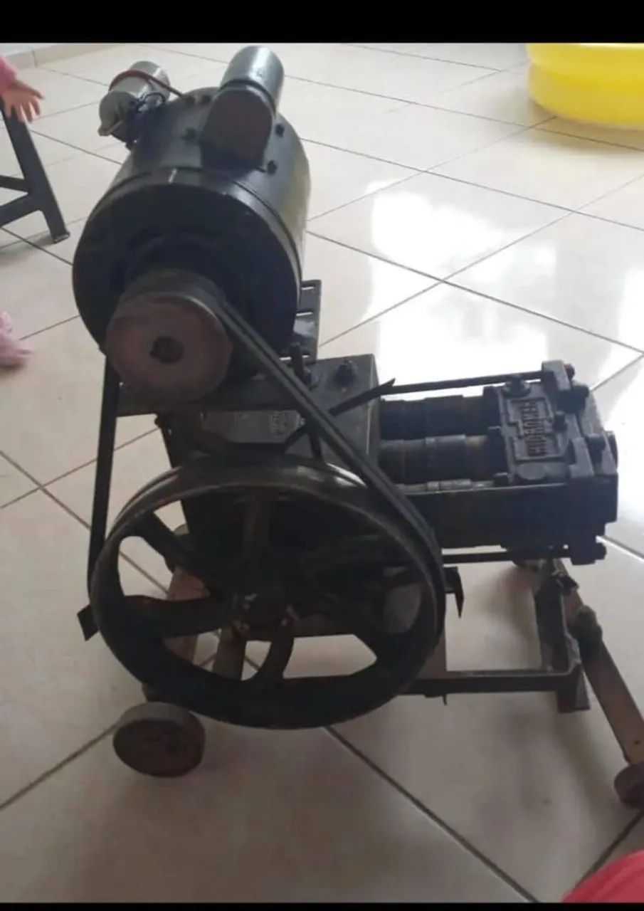 Máquina hidromar 6.500 BH 2hp usada em boas condições de funcionamento 