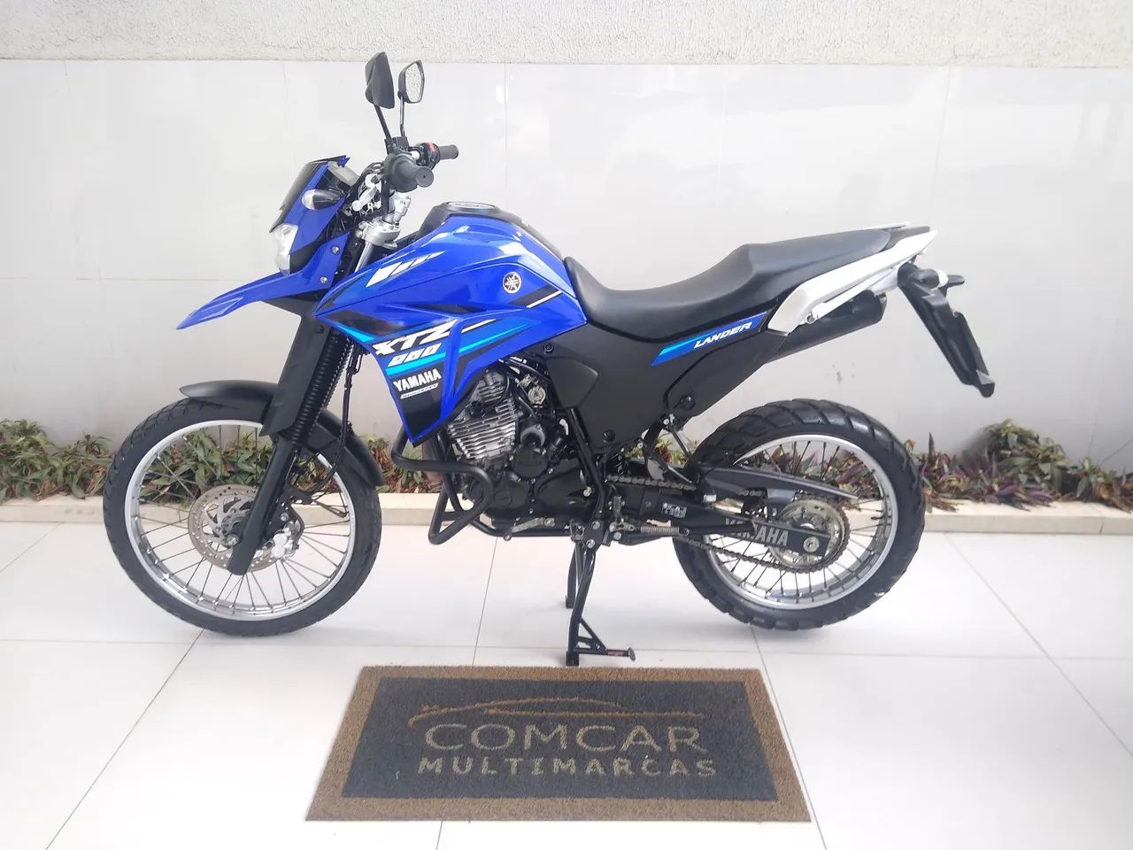 XTZ LANDER 250cc 2024